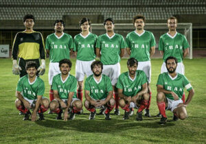 انتشار عکس بازیگران «پرویز خان»/ شاگردان پرویز دهداری در یک قاب