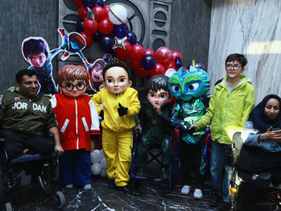 معلولان به دیدن «مسافری از گانورا» نشستند