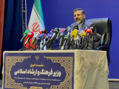 پاسخگویی به مهم‌ترین حواشی هنر/ فضا برای حضور همه فراهم است