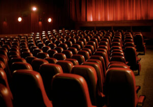 ۲۳۱ سالن سینما دستاورد دولت سیزدهم در عرصه هنر است