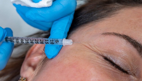 ماندگارترین روشهای جوانسازی پوست برای افراد بالای ۴۰ سال ماندگارترین روشهای جوانسازی پوست برای افراد بالای ۴۰ سال