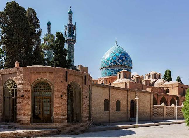آشنایی با آرامگاه شاه نعمت الله ولی